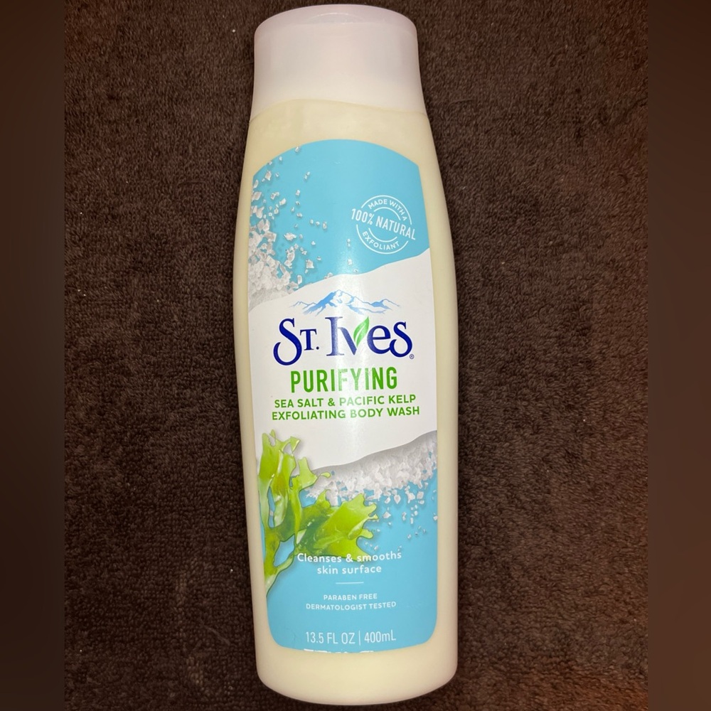 St. Ives Purifying Sea Salt & Pacific Kelp Exfoliating Body Wash 13.5 Floz